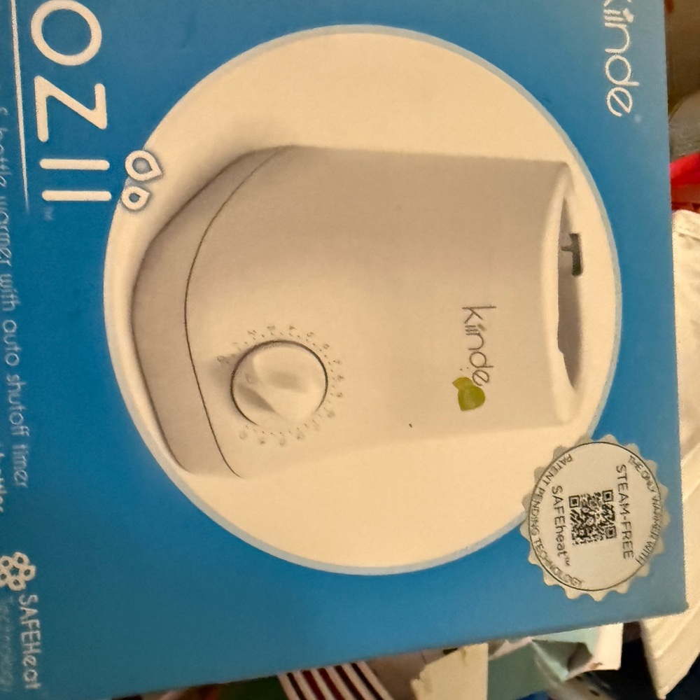 Kiinde White Baby Bottle Warmer